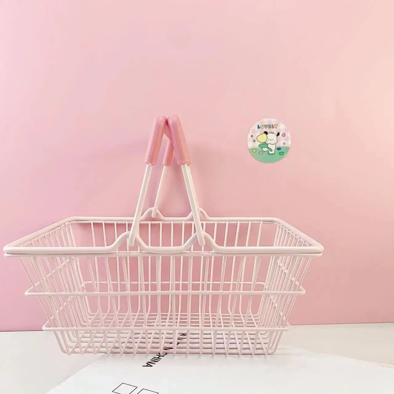 Miniature Shopping Cart Toy – Perfect for Pretend Play and Kids' Room Decor
