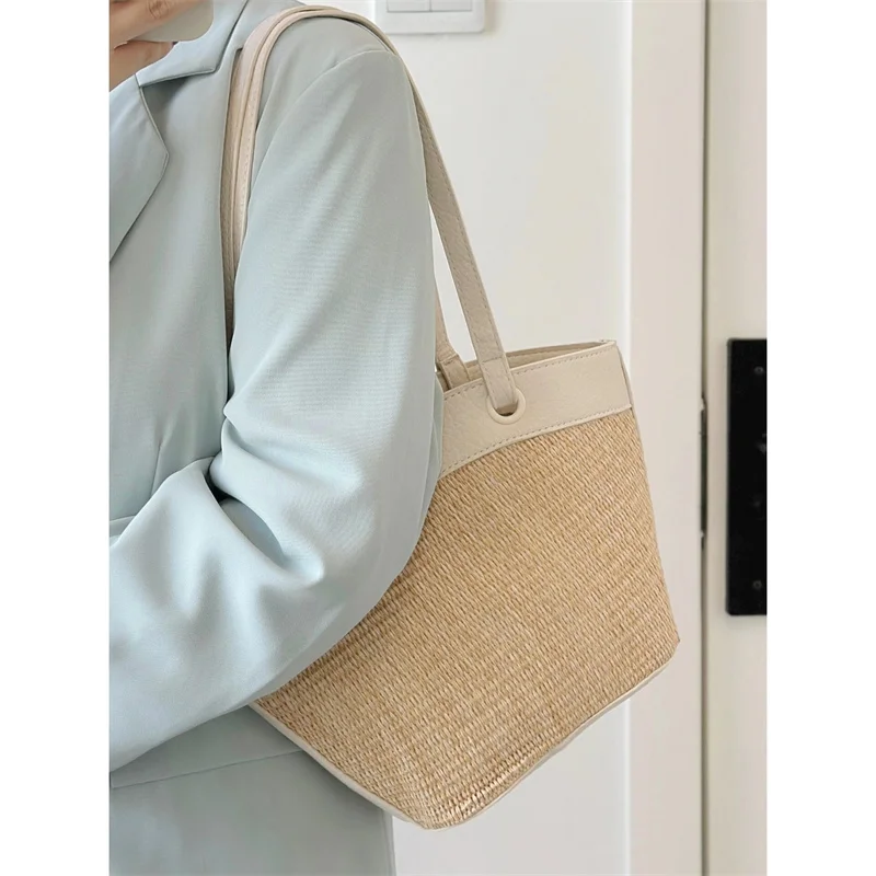 Women Straw Woven Tote Bag Fashion Woven Handbag Large Capacity Handmade Straw Bag Patchwork Vintage for Shopping Commuting