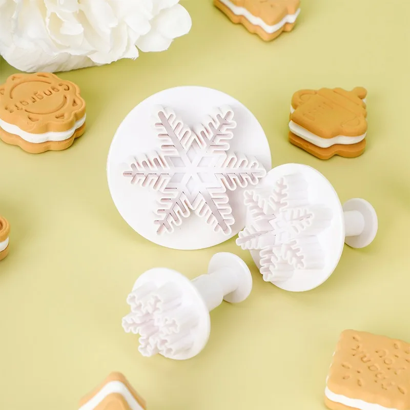 3pcs/set Cake Decorating Tools Cake Mold Fondant Plunger Cutters Tools Cookie Biscuit Snowflake Mold Bakeware Accessories