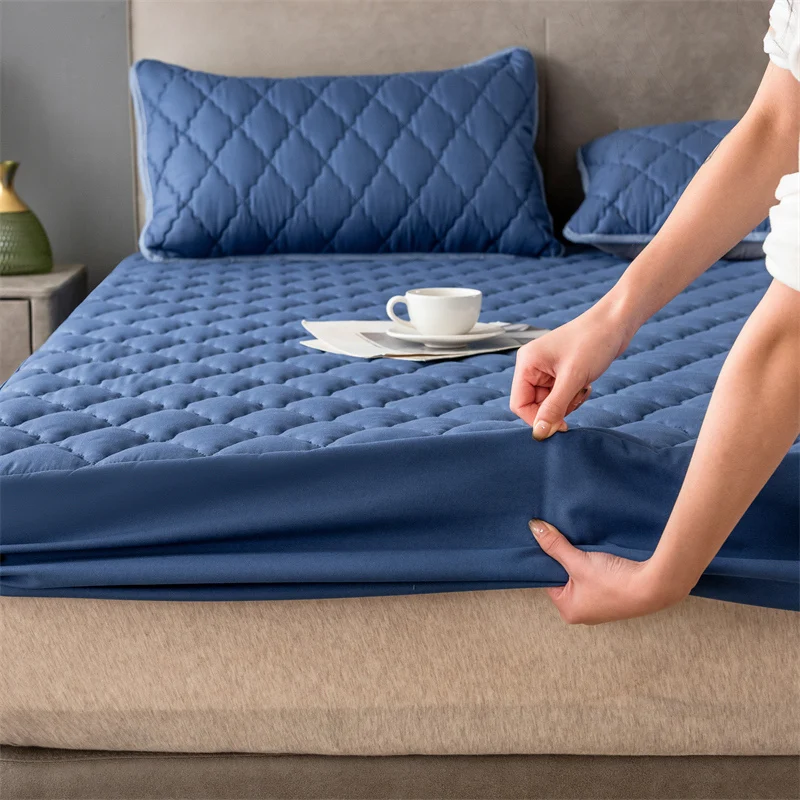 Waterproof Hypoallergenic Breathable Fitted Mattress Protector 5