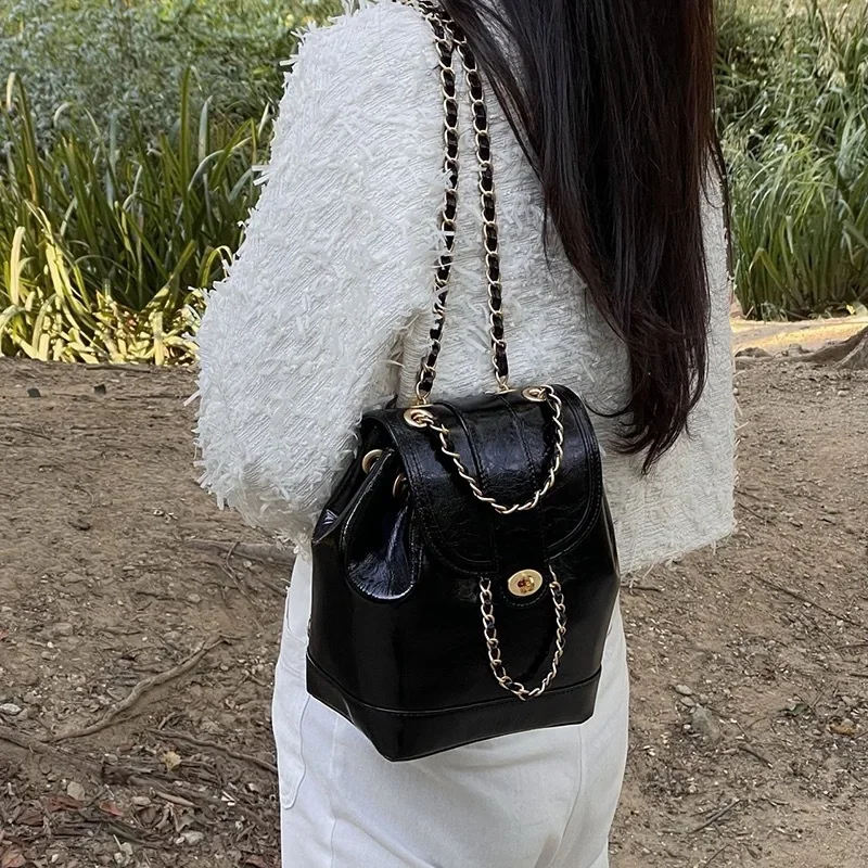 Backpack Women's New Style High-end First-layer Cowhide Bag Small Fragrance Fashion Women's Chain Backpack