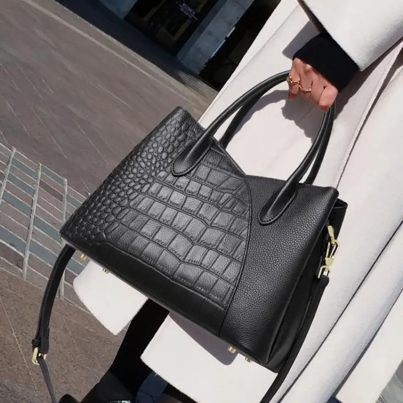 2023 New Fashion High Capacity Genuine Leather Crocodile Embossed Handheld Women's Bag Luxury Brand Famous Designer's Bag Women