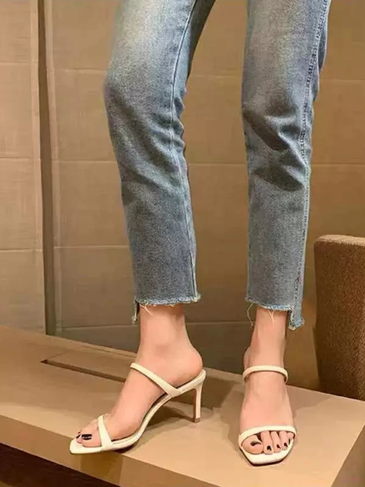 Summer New One line Slippers Versatile and Beautiful Naked High Heels for Women Wearing French Square Head Open Toe Slippers