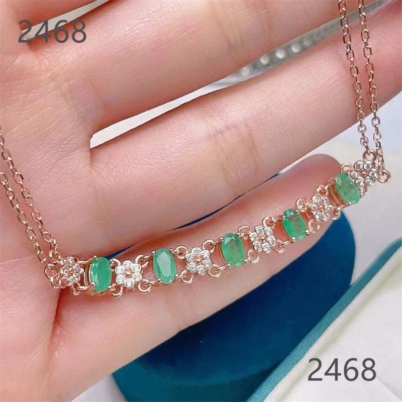 

New women's 925 silver inlaid natural emerald bracelet, simple design, elegant and dignified