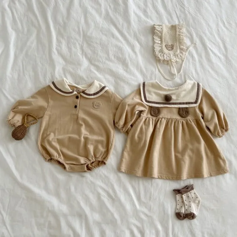 

Baby Boys Bear Rompers Doll Collar Girls Dress Newborns Cotton College Jumpsuits Clothing Long Sleeves Autumn Spring Outfits