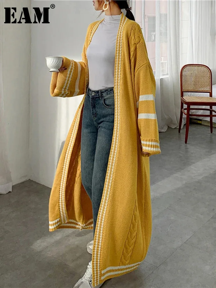 

[EAM] Yellow Big Size Knitting Cardigan Sweater Loose Fit V-Neck Long Sleeve Women New Fashion Tide Autumn Winter 2024 1Y164