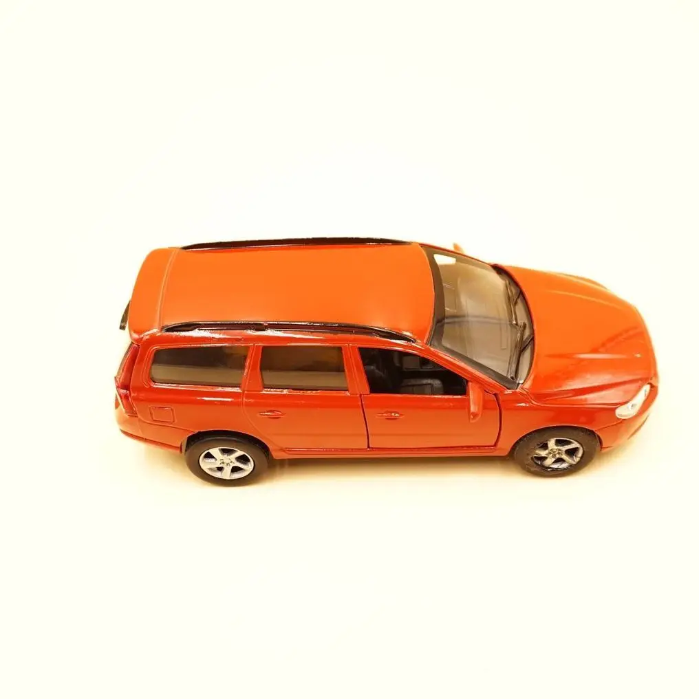 1:36 VOLVOS V70 Alloy Car Diecasts & Toy Vehicles Car Model Miniature Scale Model Car Toys For Children 4