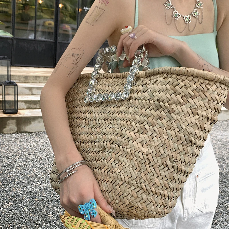 Fashion Diamonds Handle Rattan Basket Bag Wicker Woven Women Handbags Causal Summer Beach Large Bucket Bags Big Bali Straw Purse