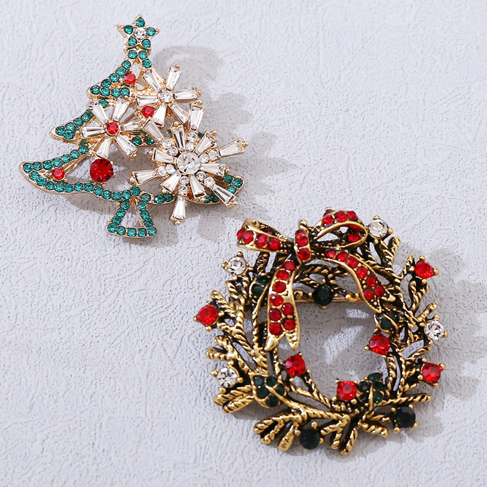 1 Stück Vintage Legierung Weihnachtsmann Brosche Weihnachtsbaum Pin Metall Abzeichen 4 Stile für Kleidung Hüte Taschen Dekore – Detail 5