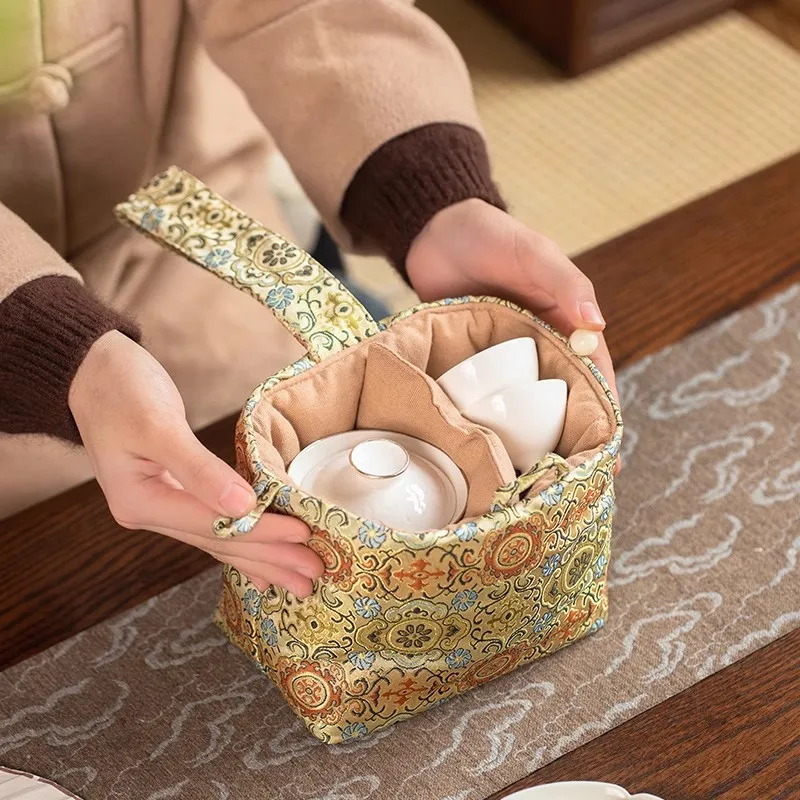 Chinese Vintage Yun Brocade Tea Set Pouch - Thickened Travel Storage Bag for 1 Teapot & 1 Cup, Shockproof Portable Case