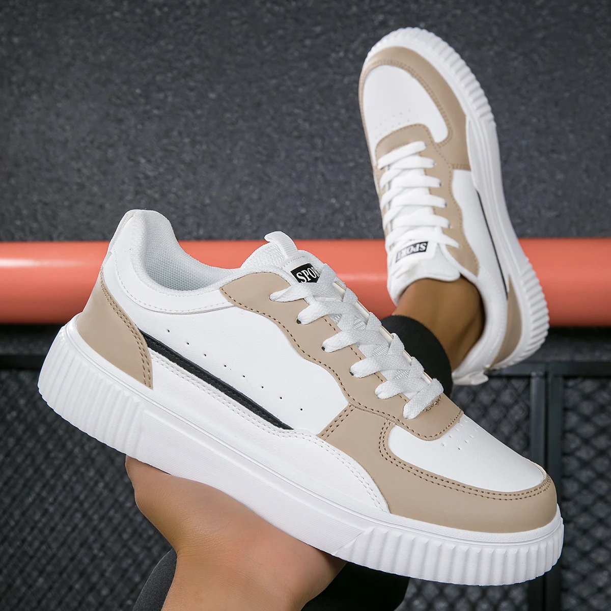 Men's Shoes Summer Breathable Trendy Versatile Casual White Sneakers Youth Non-Slip Sports Thick-Soled White Shoes