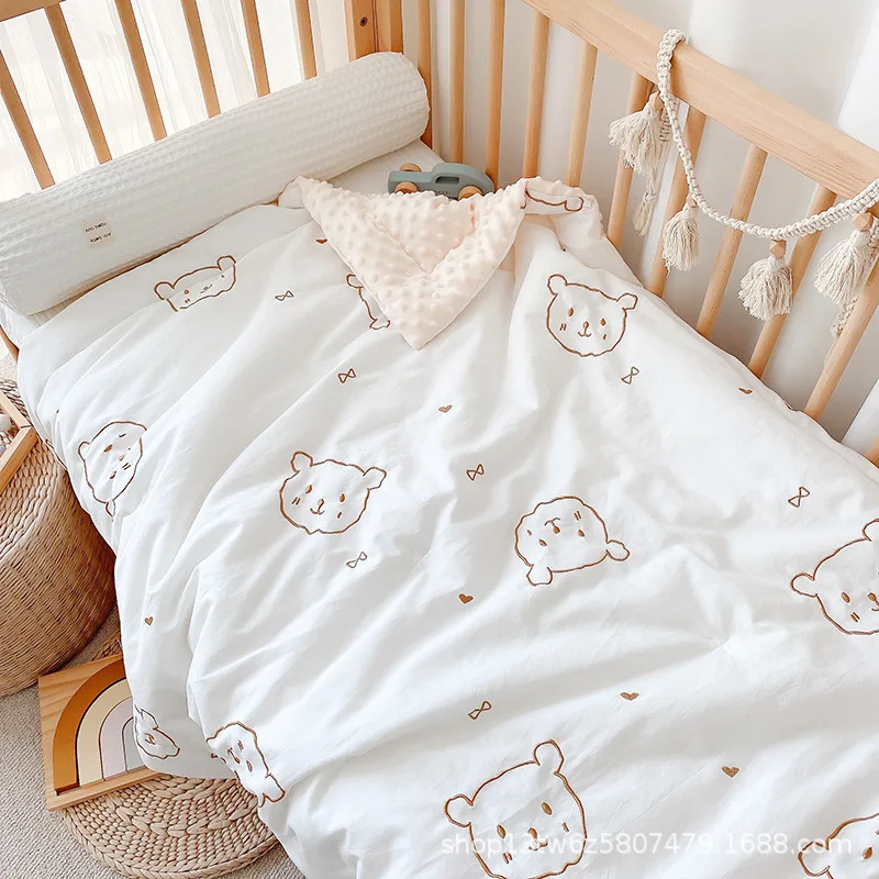 

Baby Quilt, Pure Cotton, Spring and Autumn Baby Quilt, Air Conditioner Quilt for Four Seasons Winter Quilt 100*120cm