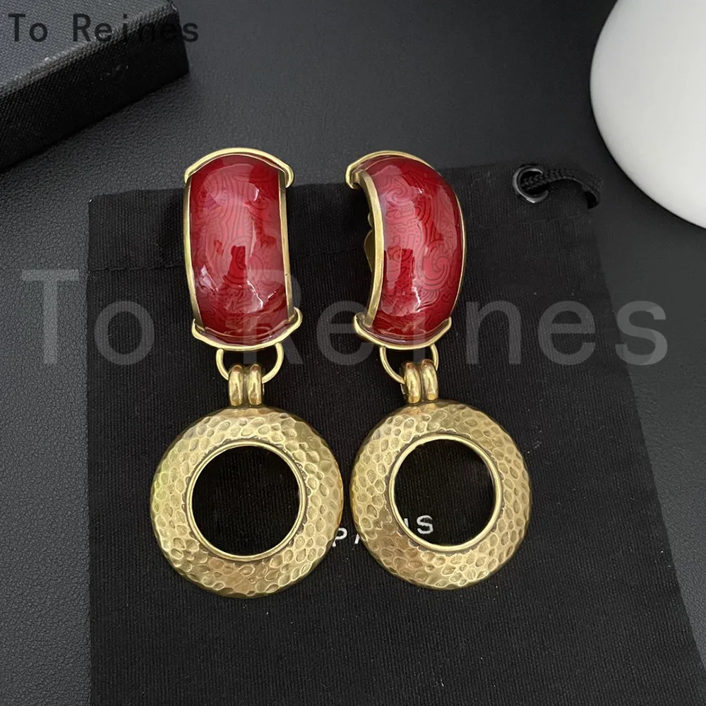 

To Reines C-shaped engraved enamel Red Hollow Out Hoop Earrings For Women Girls Fashion Trend Great Circle High Quality Jewelry