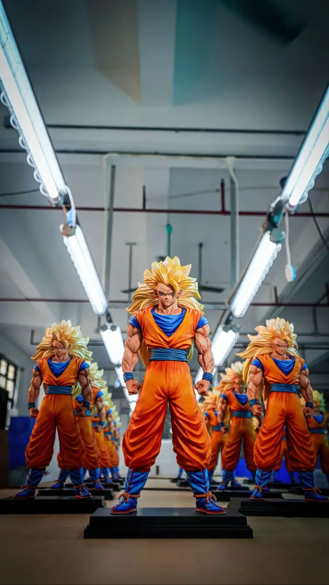 BANDAI - Sh figuarts Dragon Ball Z super Sayen 3 Son goku