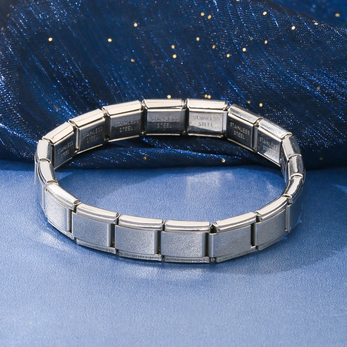 FTCY 9 mm Wide Stainless Steel Bracelets for Women Simple Trendy Style Daily Wear Silvery Charm Removable Bracelet Unisex 3