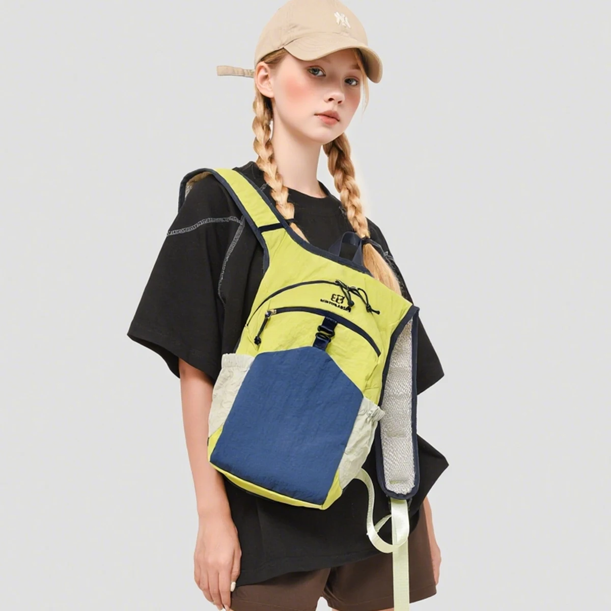 Backpack Lightweight Mountaineering Bag Men's Portable Waterproof Outdoor Hiking School Bag Travel Travel Women's Large Capacity Backpack Hiking Camping Trip