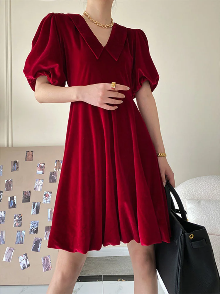 

Velvet Dress For Women Short Puff Sleeves Red Color V Neck Fold Dresses Female Fashion Clothing 2022 Summer New B403