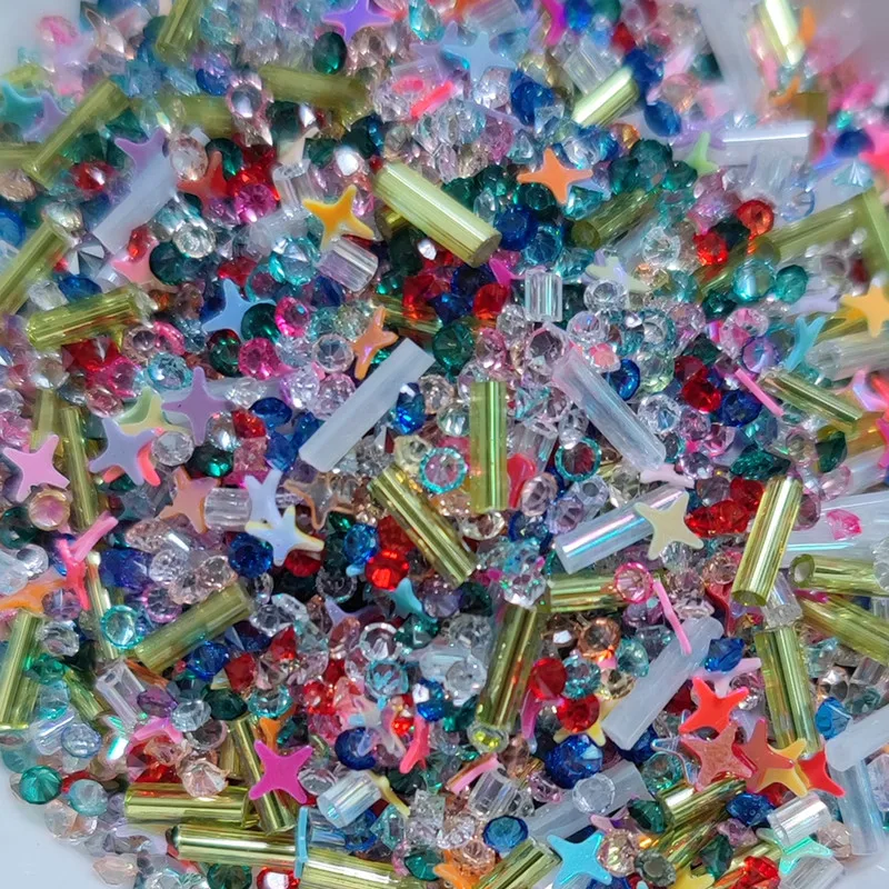 Разноцветные блестки со звездами и камнями для самостоятельного изготовления