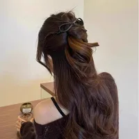 Large Size Twisted Hair Clip PU Bow Barrettes Plastic Hairpin Sweet Daily Headwear Women's Hair Accessories - Image 4