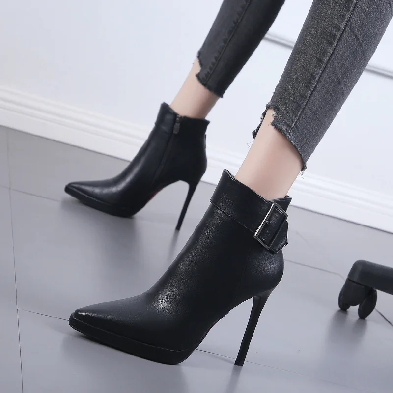 

Hot Women Sexy Pointed Toe Super High Heels Ankle Boots Autumn Winter Warm Short Plush Booties Woman Shiny Sequin Botas Mujer