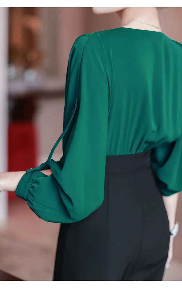 2024 New Women's Summer French jumpsuit Women's High end Spliced Bat Sleeve jumpsuit  jump suits for women