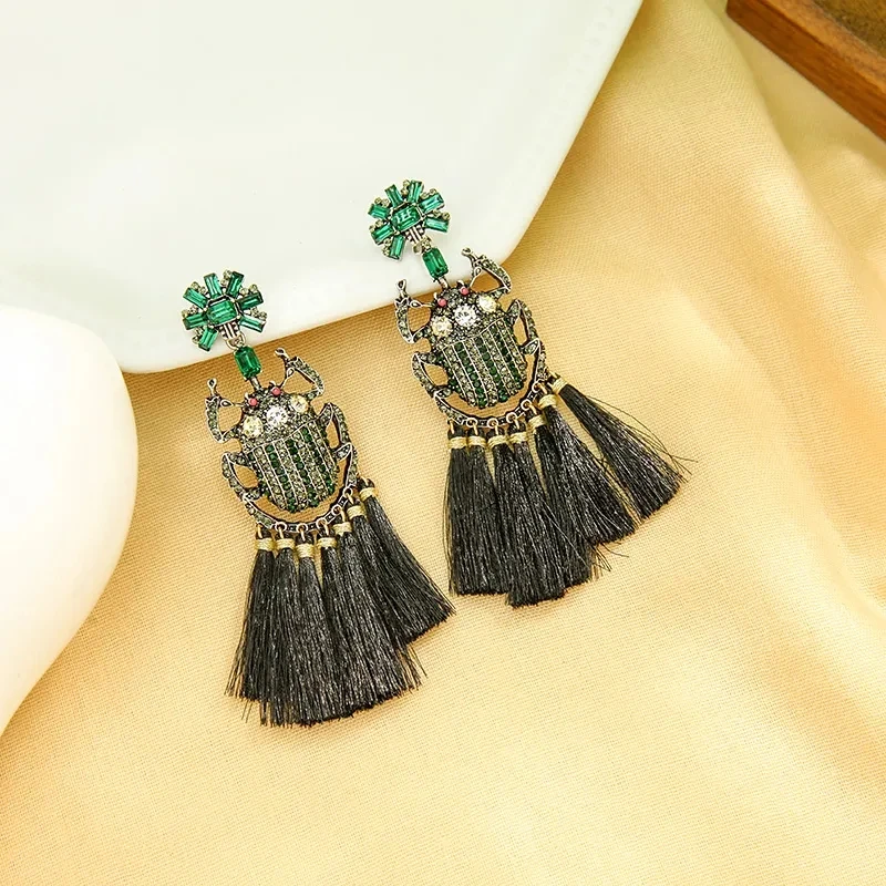 RKR Vintage Beetle Women Drop Earrings Dark Color Resin Insect Freshwater Pearl Crystal Punk Skeleton Support Production