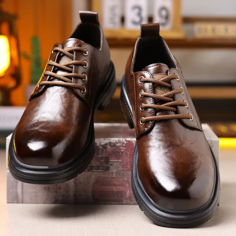 Retro Cow Leather Men's Dress Shoes Designer Solid Color Platform Shoes Men Fashion Casual Soft-soled Wedding Male