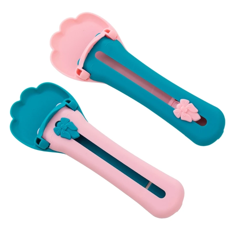 

Cats Strip Spoon Cats Strip Extruders Cats Strip Squeeze Pet Feeding Spoon