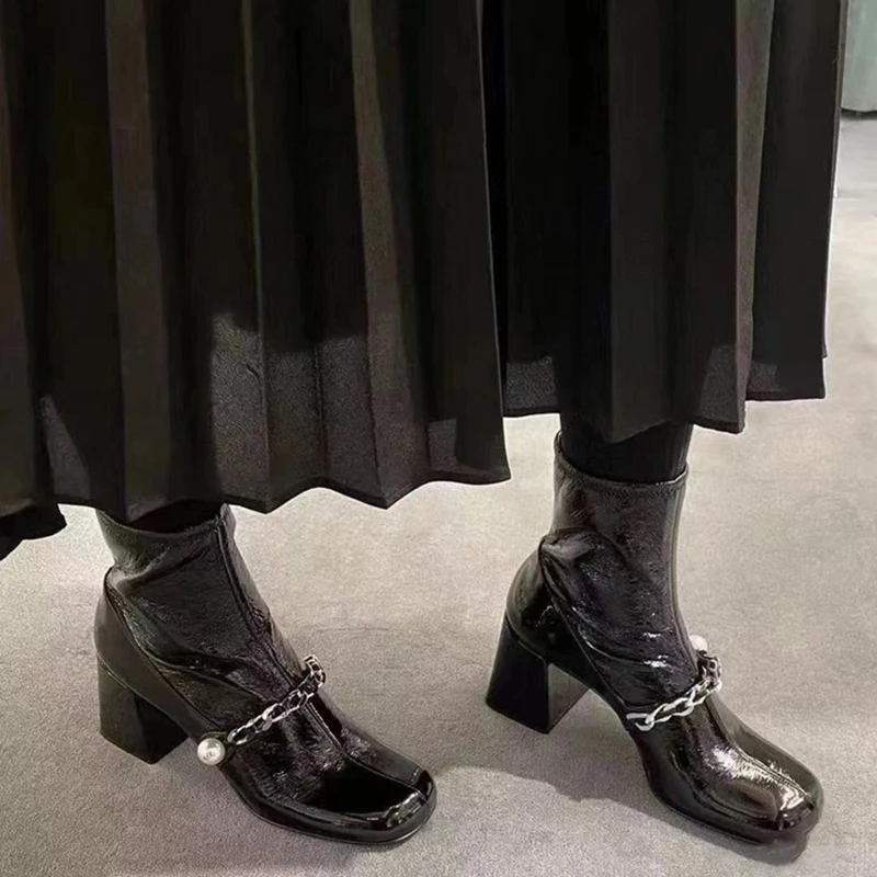 

2022 summerSingle Boots Elastic Thin Boots Female High -Heeled Thick Round Head Boots Chain Short Tube Yinglun Wind Boots