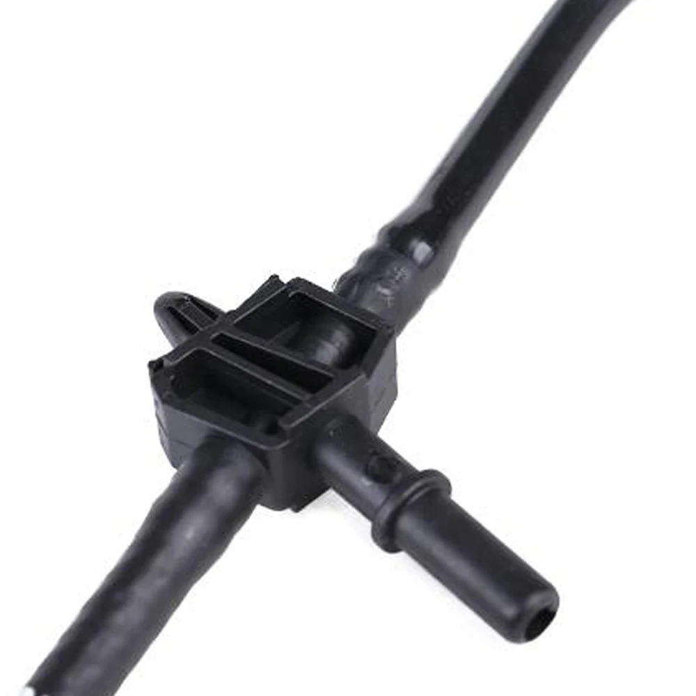 INJECTOR LEAK OFF RETURN PIPE For FORD RANGER 3.2 TDCi 2011+ BB3Q9K022BH 2215545 BB3Q-9K022-BH UH021349YC UH021349YD