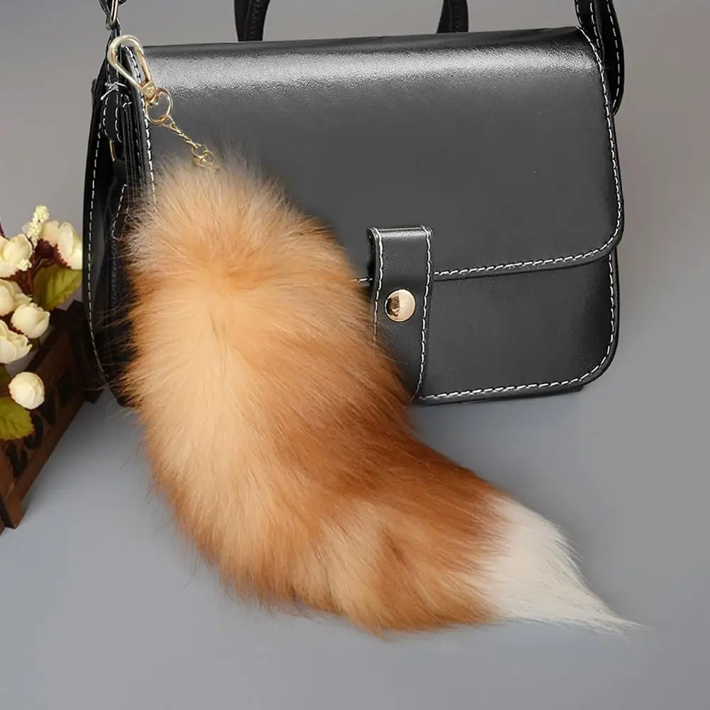 Niedlicher Kunstfell-Fuchsschwanz-Anhänger mit Metallverschluss, Fuchsschwanz-Schlüsselanhänger, Weicher Flauschiger Kunstfell-Schwanz, Cosplay-Taschenanhänger – Detail 4