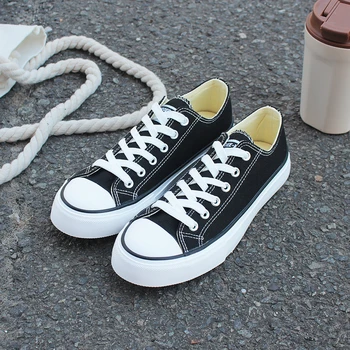 001 Korean version lace up shoes, fashionable children's low cut canvas shoes, solid color cloth shoes, breathable soft soled cl