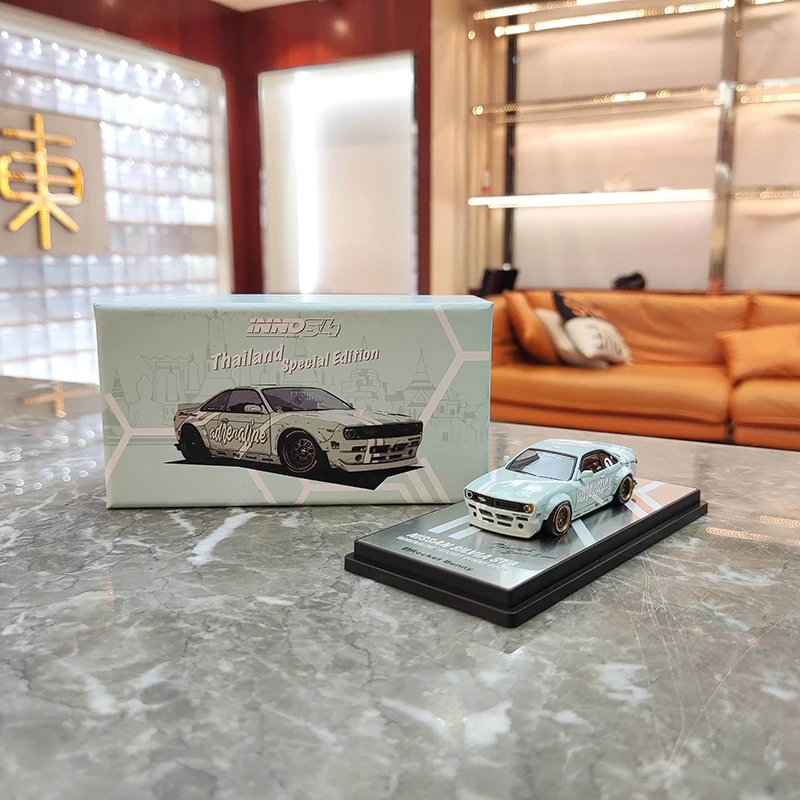 Inno Diecast 1:64 Scale Nissan Silvia S14 Adrenaline Alloy Car