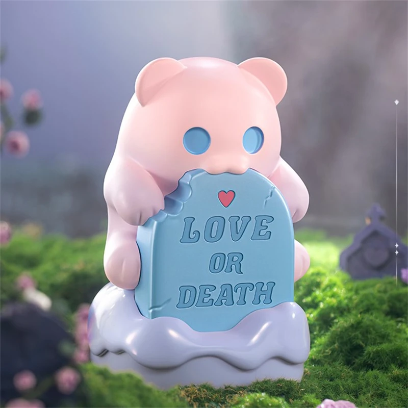 

Игрушечные фигурки ShinWoo с надписью «Love or Death»