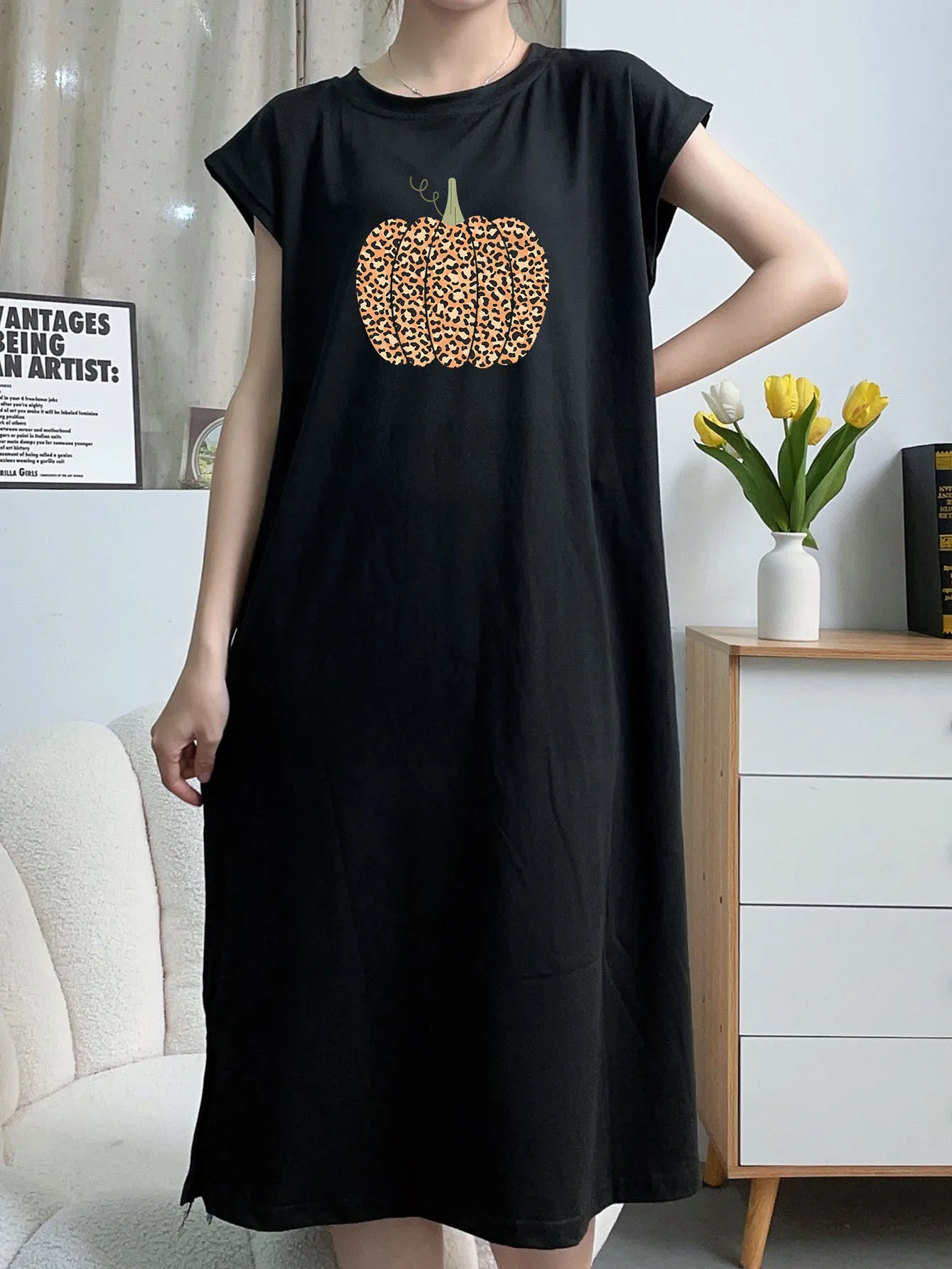 

The Big Pumpkin of the Pumpkin Festival Ladies and Girls Gift DIY Pattern Round Neck Sleeveless Tank Top Dress Home Dress