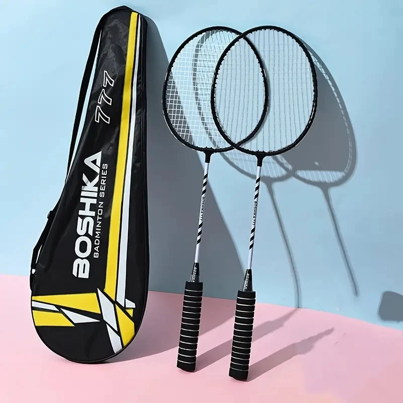 배드민턴 라켓 더블 라켓 스폰지 핸들, 멀티 컬러 다리미 합금 내구성 라켓, 1 쌍 