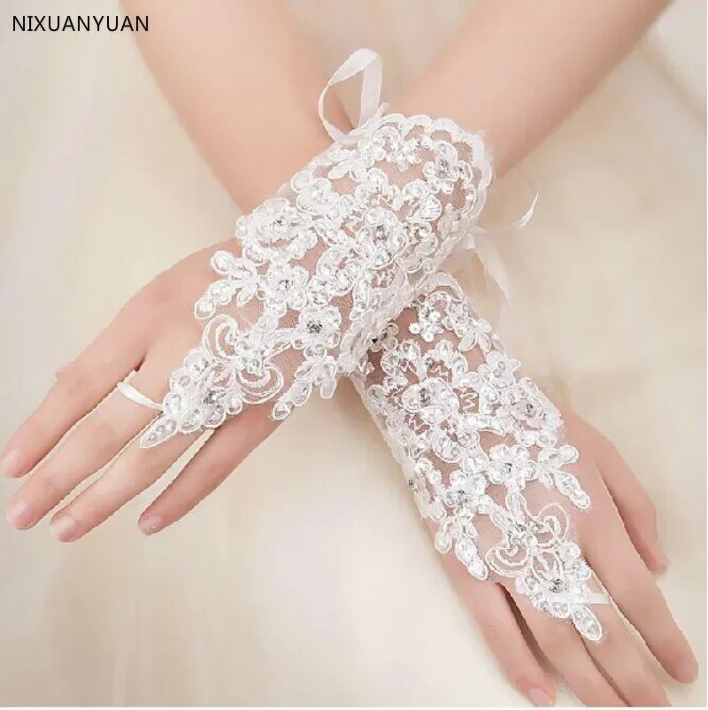 

Wholesale Cheap In Stock Lace Appliques Beads Fingerless Wrist Length with Ribbon Bridal Gloves Wedding Accessories
