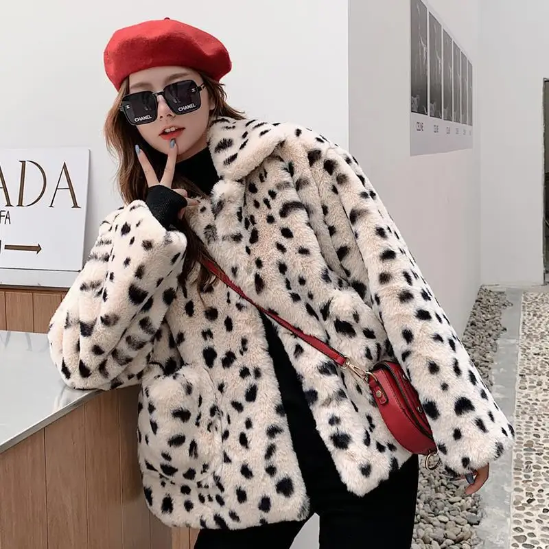 

New Women Winter Furry Warm Faux Fur Coat Long Sleeve Turn Down Collar Long Jacket Coat Casaco Feminino Women Thick Coat Outwear