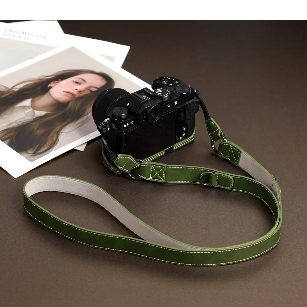 광택이 나는 매우 부드러운 섬유 가죽 카메라 스트랩 ( A7M4 A7R5 A7S3 A9II ZV-E10 니콘 Z7II Zfc Z50II 캐논 R5 R6 M50 후지 XT5 용)
