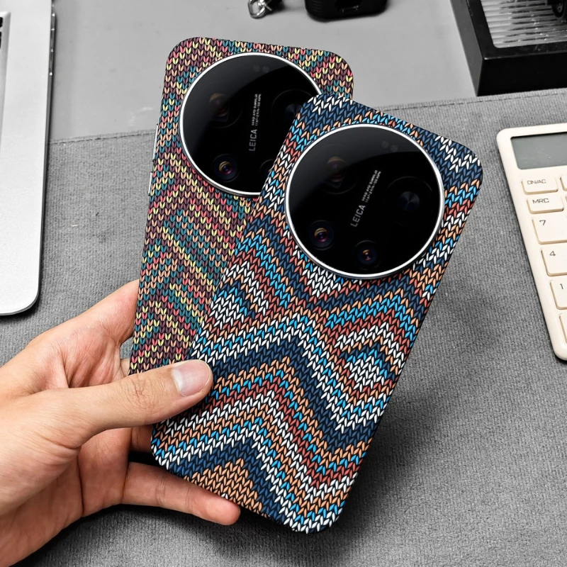 Premium Carbon Fiber Kevlar Phone Case with Magnetic Wireless Charging Compatibility