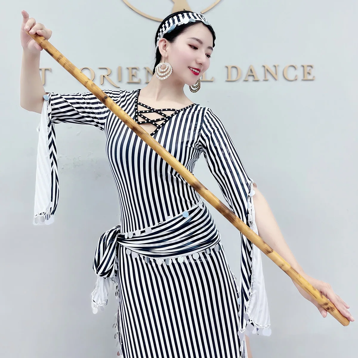 새로운 밸리 댄스 브론 징 스팽글 로브 Baladi Folk Saidi 지팡이 댄스 3pcs 의상 오리엔탈 댄스 댄스 의류