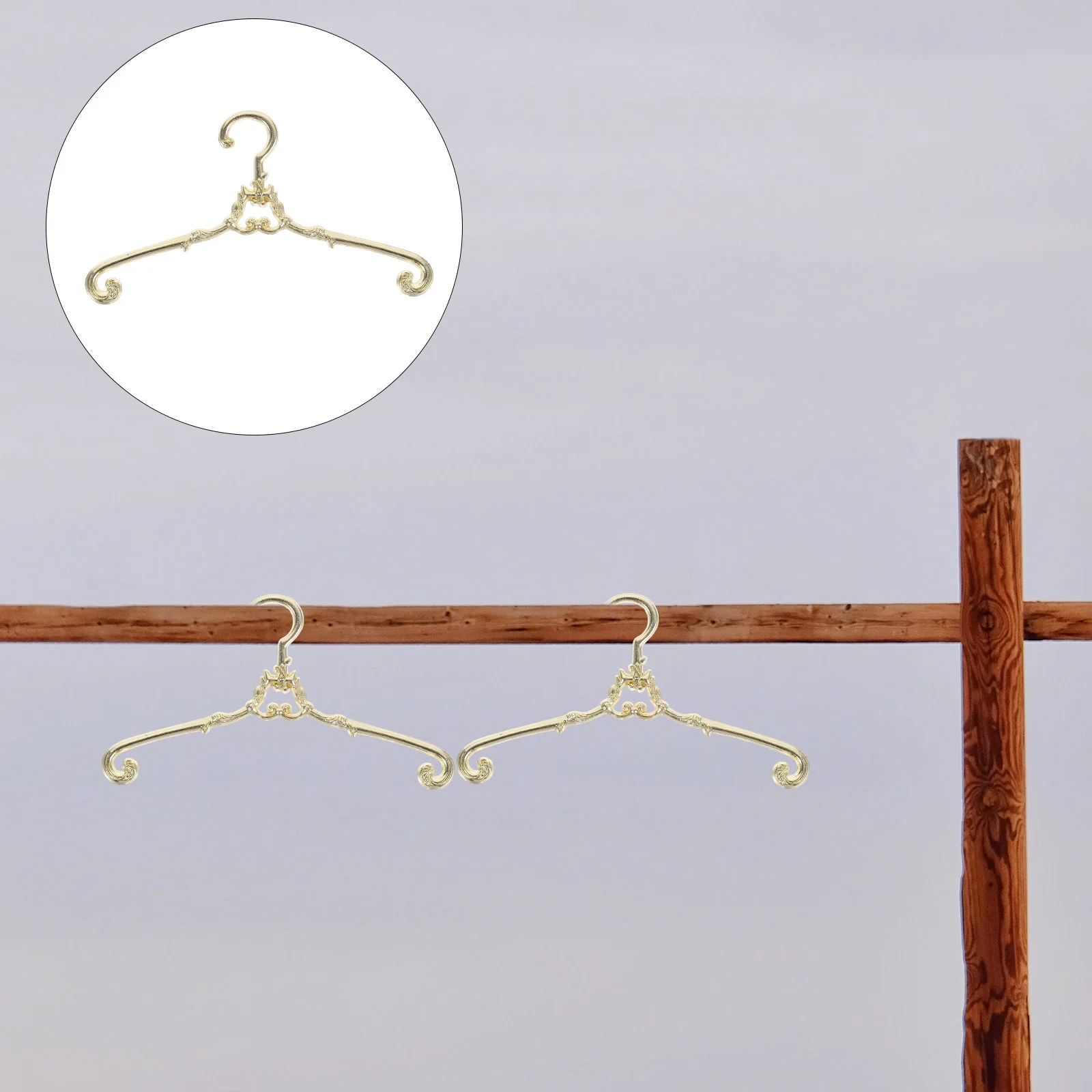 10 Pcs Hangers Metal Clothes Mini House Delicate Coat for Dolls Dress Closet