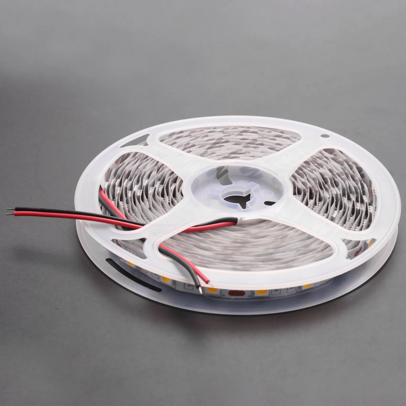 

5M 300 Warm White LED 5050 SMD Flexible Light Lamp Strip 12V DC Home Club