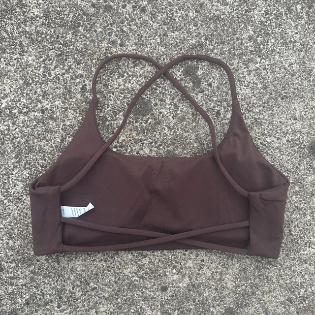 102316-bf0940.jpg Soutien-gorge de yoga pour femme, couleur unie, à quatre bretelles croisées dans le dos, dos évidé, push-up, avec coussinets de poitrine, idéal pour le fitness et le sport