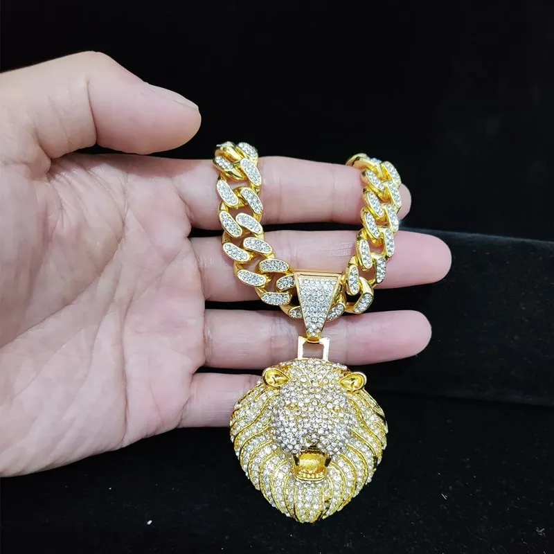 Gold Chain Halloween Gold Hip Hop Bling Chain Necklace  1970s Disco & Fancy  Dress Party Costume Accessory  New With Tags