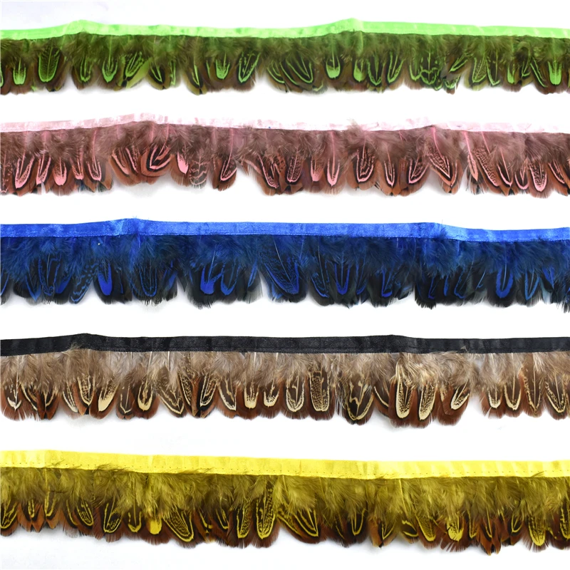 10 Meter natürliche Fasanenfedern auf Klebeband, als Fransenborte für Kleider, Röcke, zur Dekoration von Kleidung, zum Nähen, als Borte, zum Aufnähen, für Stickarbeiten. – Detail 3