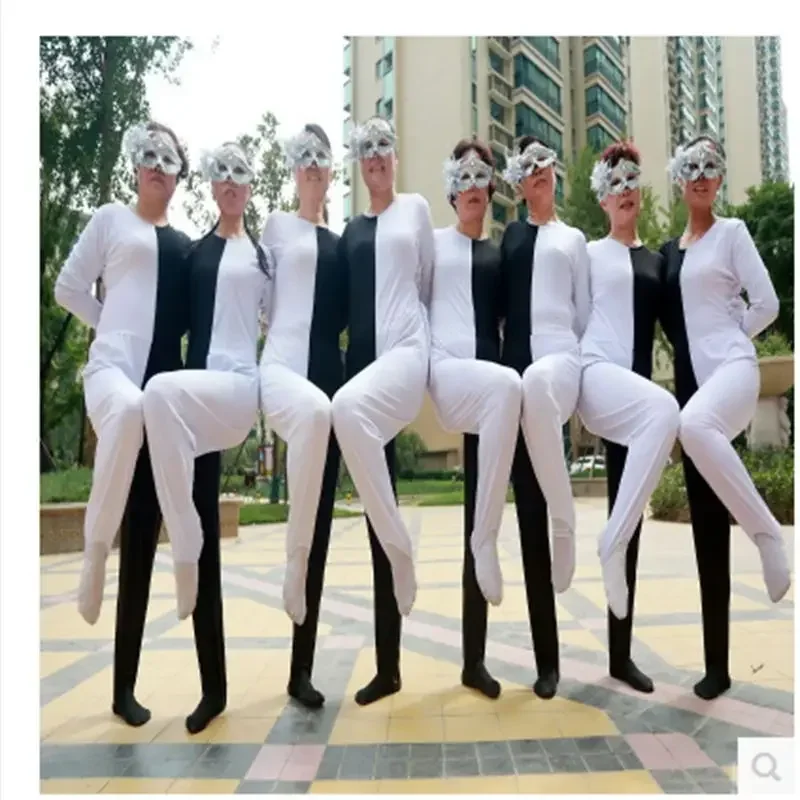 

Adult / child black / white leg dance costume Funny costume visual illusion Russian dance Siamese dance Siamese clothing