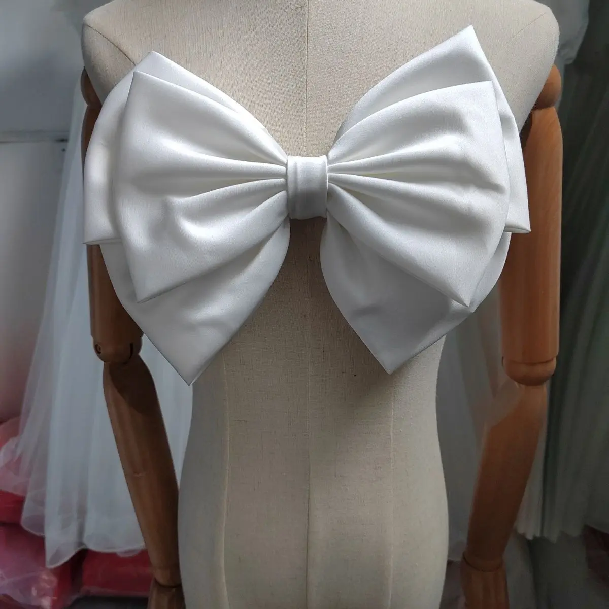 

Seperate Pure White Bow Party Dress Knots Removeable Prom Dresses Satin Knots With Ribbon Bow Wedding Dress Belt Ribbons Bridal