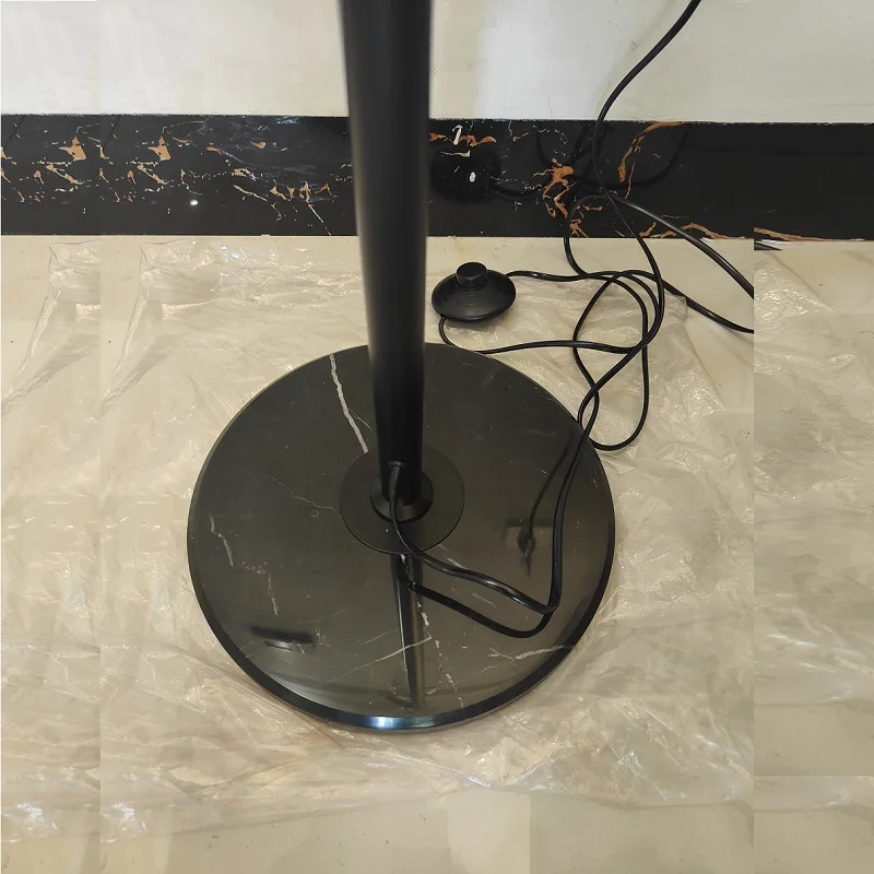 �� ���� �÷ξ� ����, ���� â������ LED ����, ������ ��� ���� Ŀ��, ���þ� ��Ÿ��