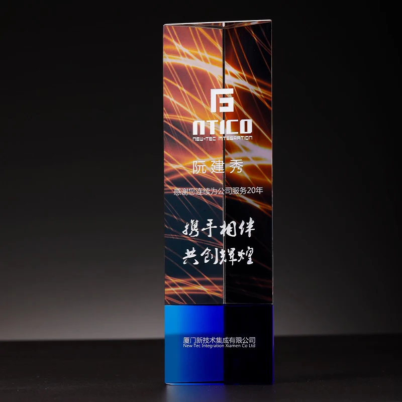 Customized Triangle pillar Crystal Trophy, Excellent Staff Company Annual Meeting Awards, Home Decoration Blue crystal base, 1Pc